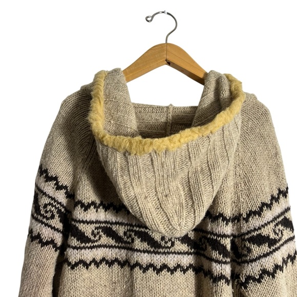 FREE PEOPLE *RARE* Eskimo Faux Fur Trim Toggle Hooded Wool Tunic Sweater - Picture 8 of 14